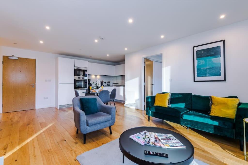 Apartment The Premier - Long Offers, Free Parking, Groceries *